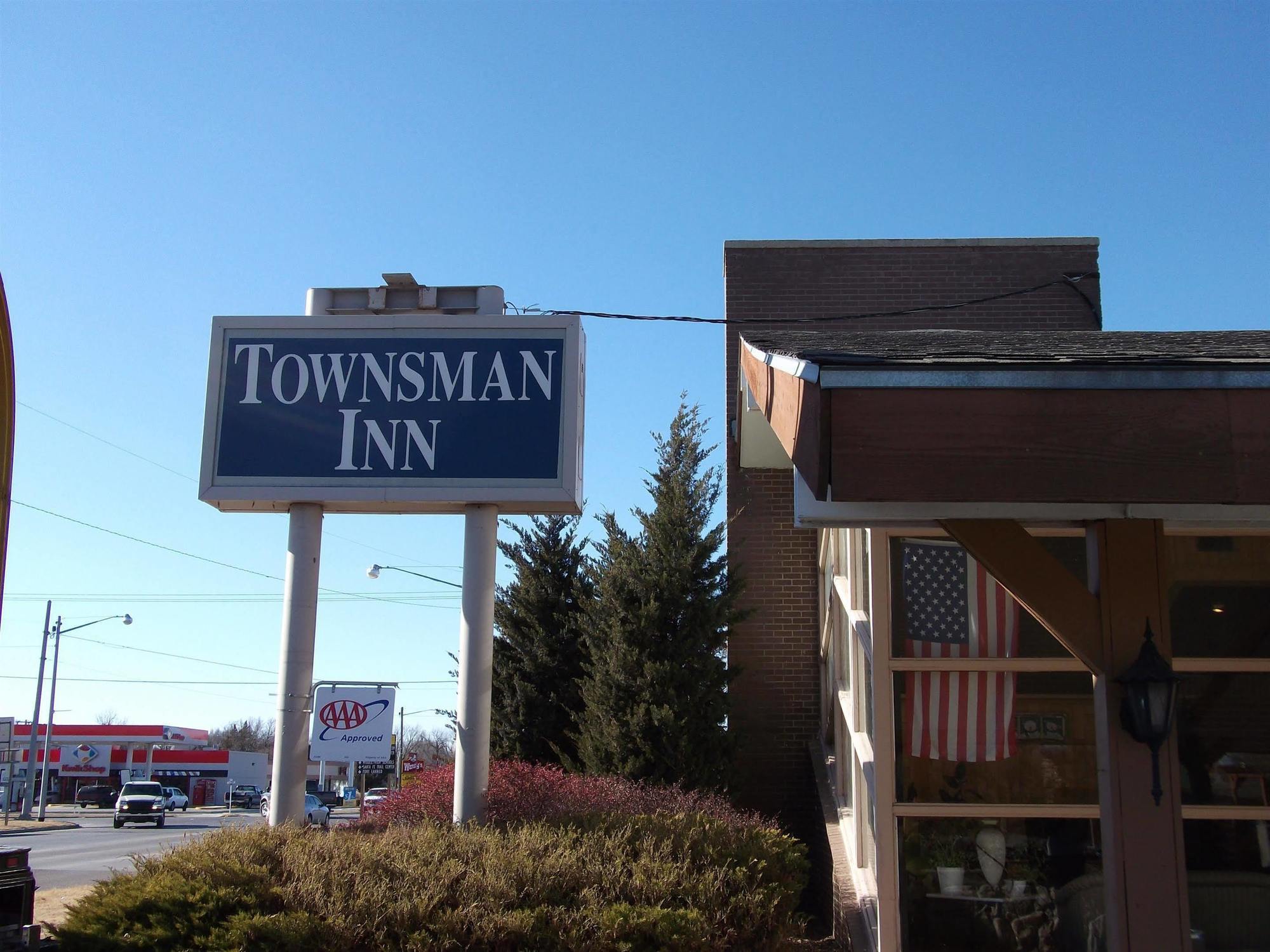 Townsman Inn Larned Esterno foto